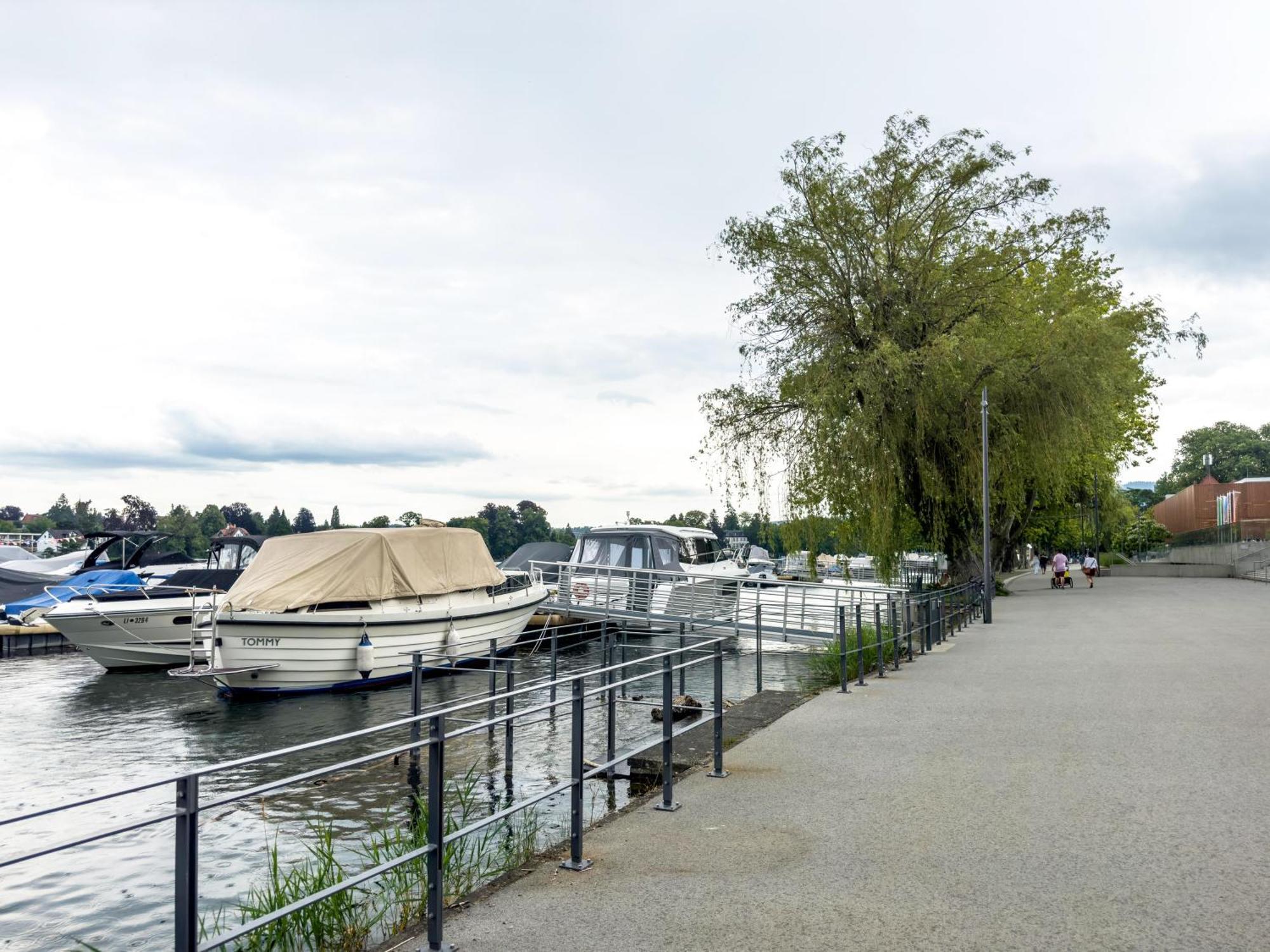 Eigentumswohnung Mit Seeblick Линдау Екстериор снимка